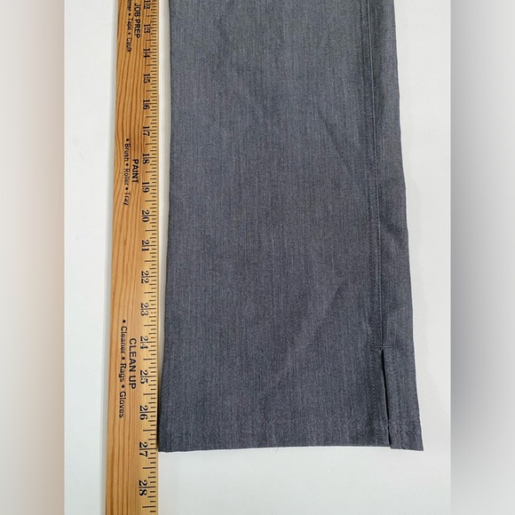 Figs Technical Collection Kade Gray Womens Scrubs Pants women Size XXS Petite - Picture 4 of 14